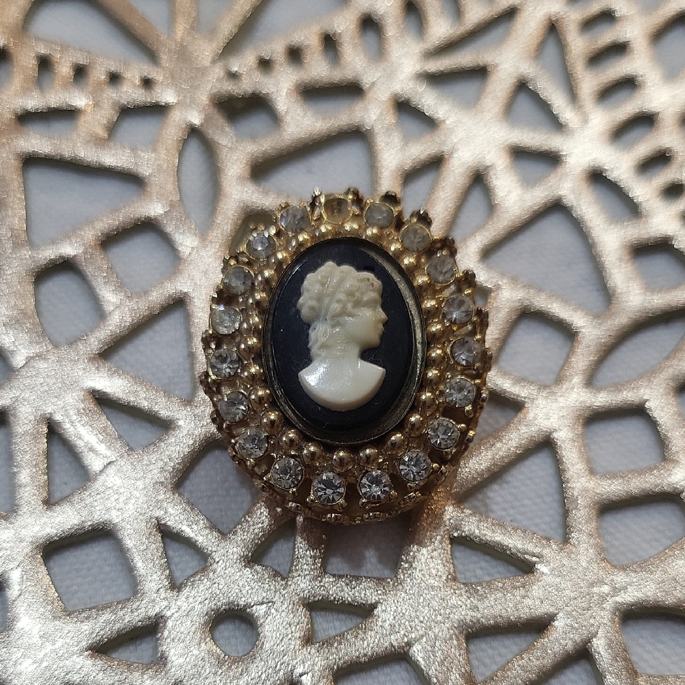 Vintage CORO Cameo Brooch Signed Gold Tone Rhinestone Victorian Revival